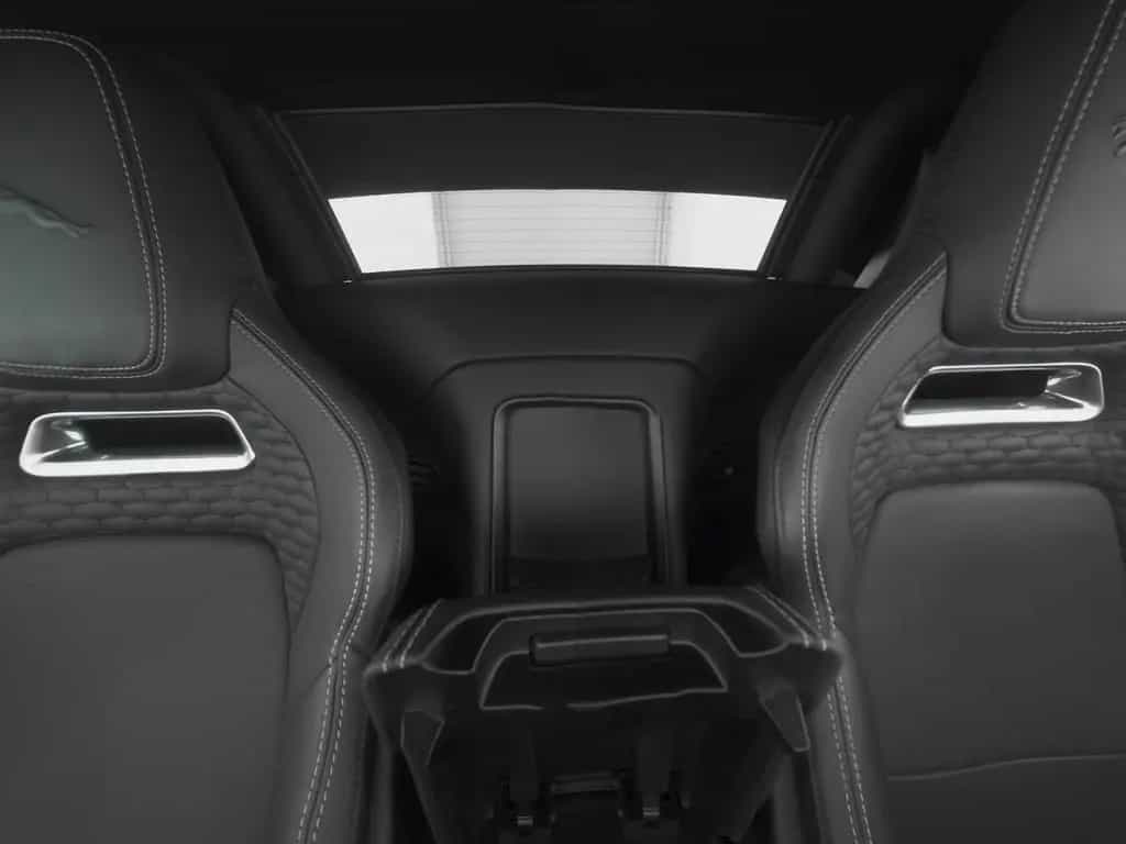 Jaguar F-Type P300 R-Dynamic - AGA mit Klappensteuerung 08/2022-photo-4
