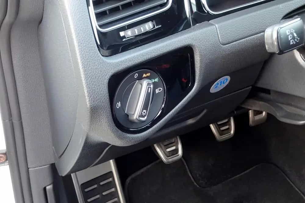 Volkswagen Golf VII Lim. 2.0TSI GTI 5T-ACC/VIRTUAL COCKPIT 01/2018-photo-31