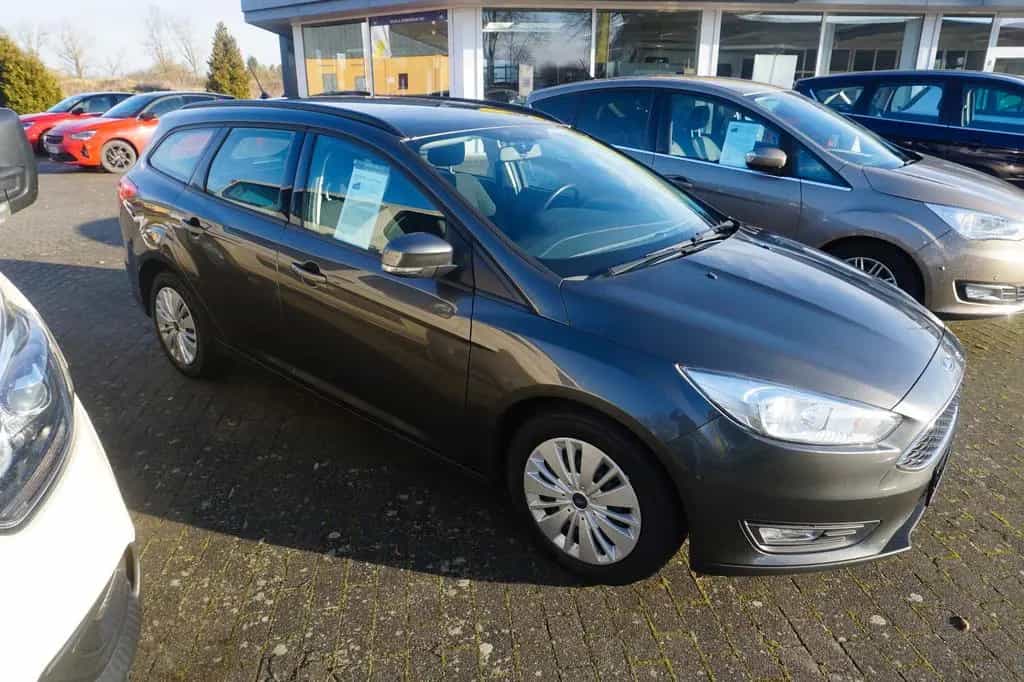 Ford Focus Turnier Business 1,0 Eco Boost 125PS 10/2018-photo-0