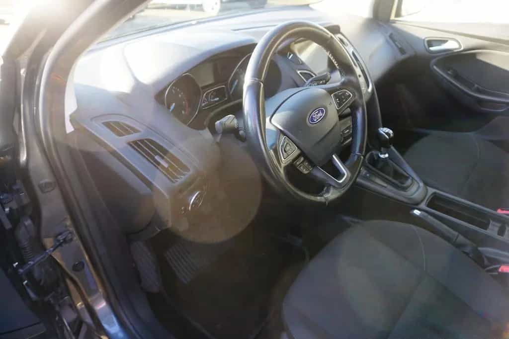 Ford Focus Turnier Business 1,0 Eco Boost 125PS 10/2018-photo-7