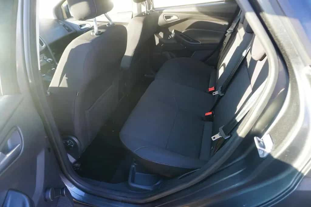 Ford Focus Turnier Business 1,0 Eco Boost 125PS 10/2018-photo-8