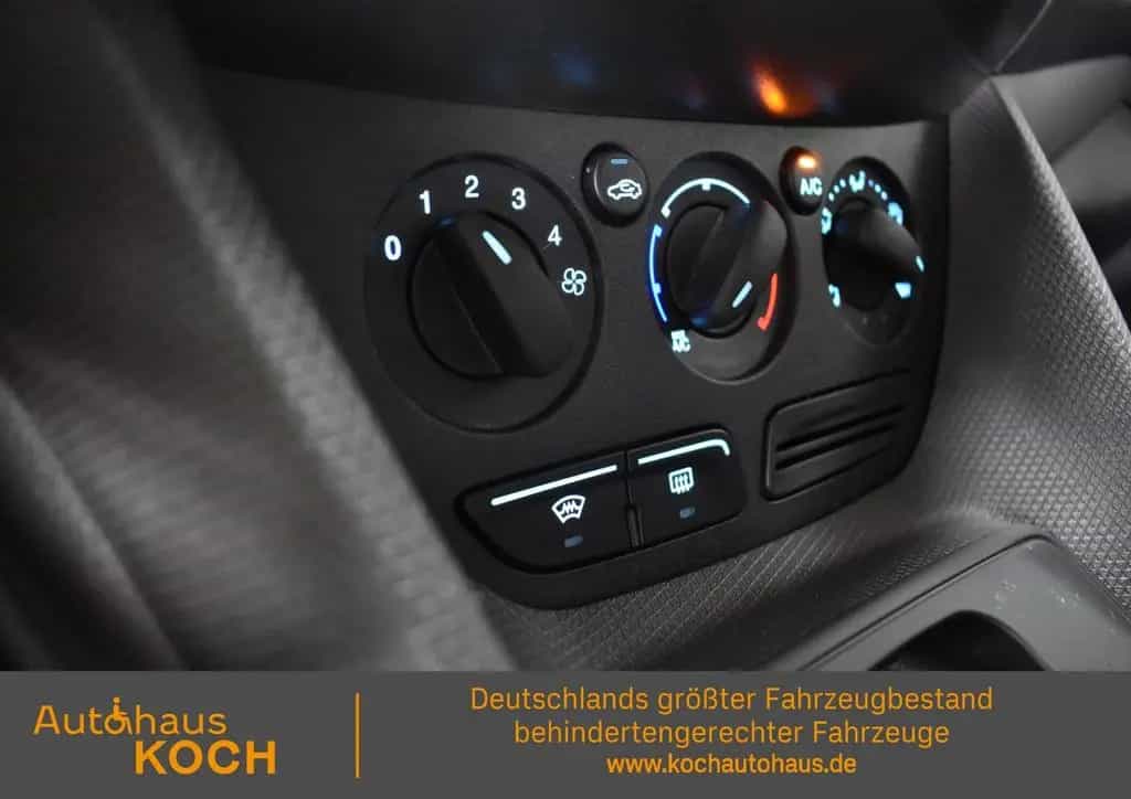 Ford Grand Tourneo Trend 1.6 Auto. Rollstuhlgerecht/ 03/2015-photo-18