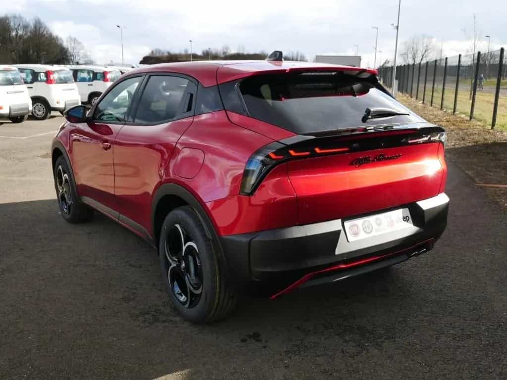Alfa Romeo Junior IBRIDA SPECIALE 1.2 VGT 136PS DCT6 TECHNO 02/2026-photo-5