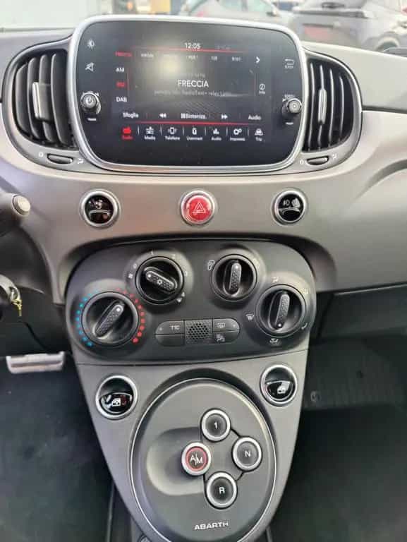 Abarth 595 1.4 Turbo T-Jet 165 CV 12/2021-photo-9