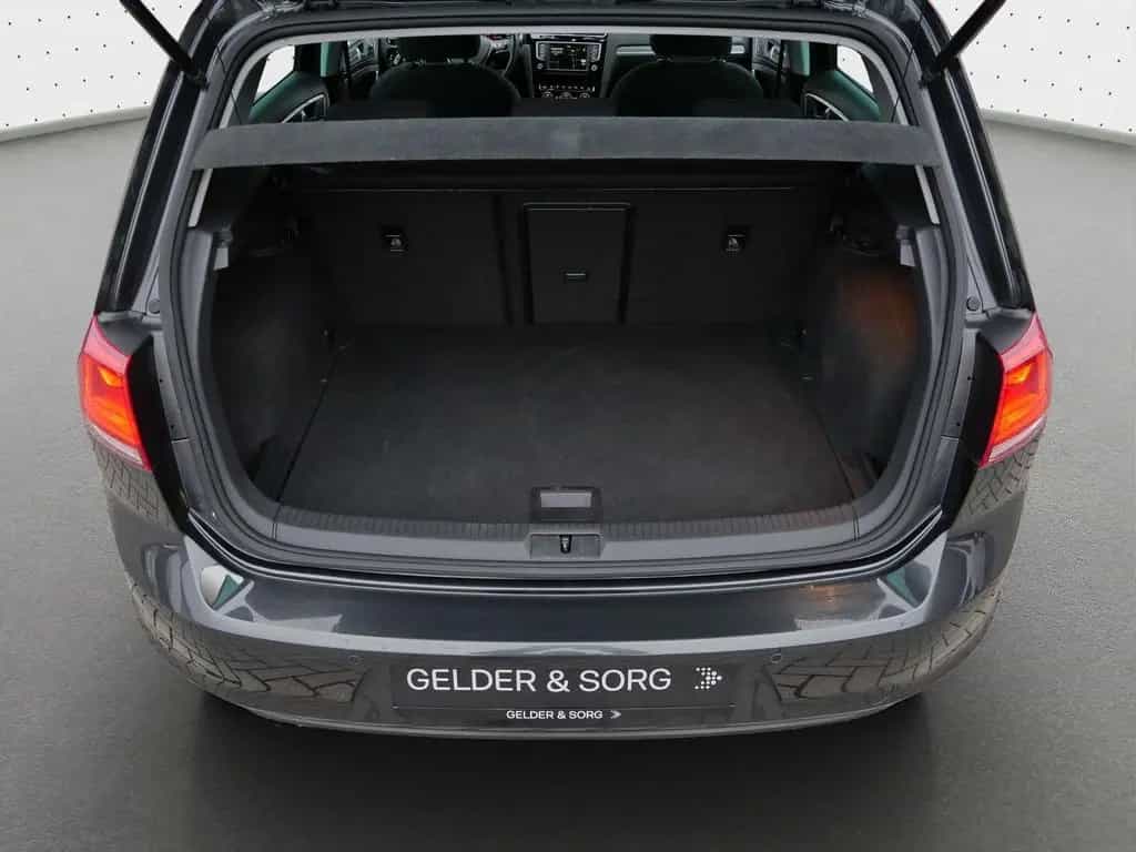 Volkswagen Golf 2.0 TDI Allstar *SHZ*PDC*Bi-XENON*Winterpak 09/2016-photo-9