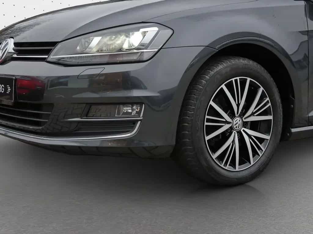 Volkswagen Golf 2.0 TDI Allstar *SHZ*PDC*Bi-XENON*Winterpak 09/2016-photo-11