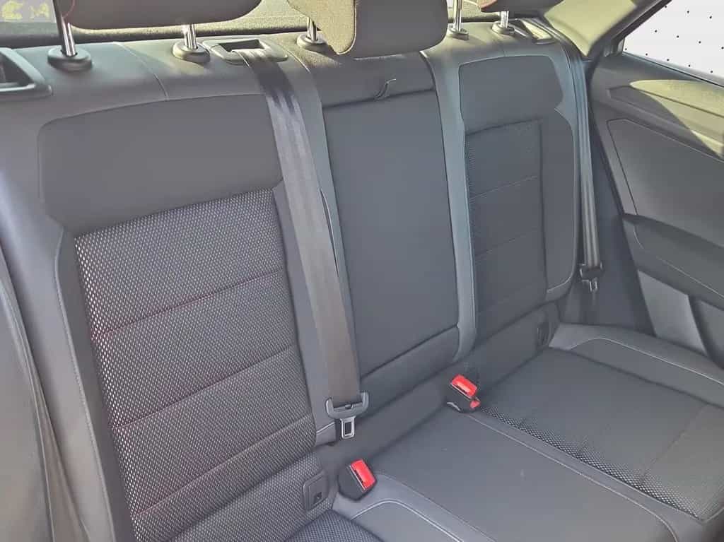 Volkswagen T-Roc 04/2021-photo-15