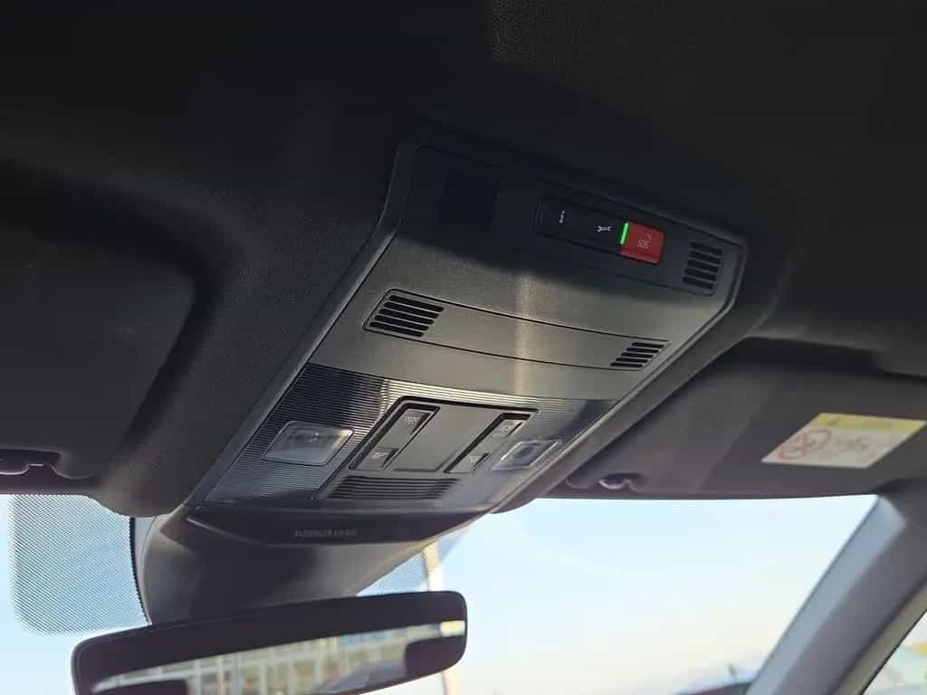 Volkswagen T-Roc 04/2021-photo-21