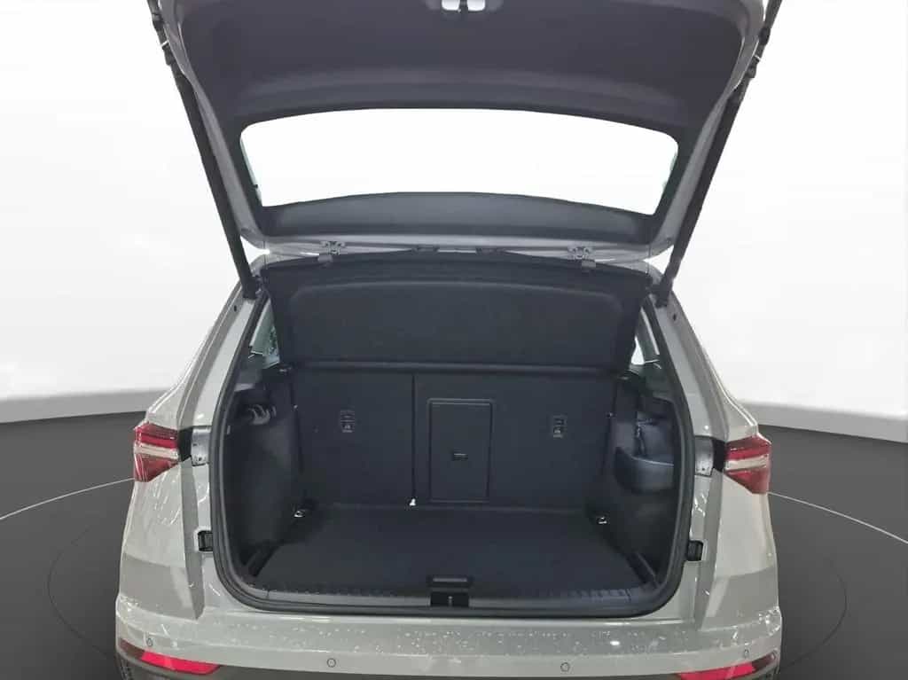 Skoda Karoq Tour Komfort 1,5 l TSI DSG AHK, Infot. ACC null-photo-13