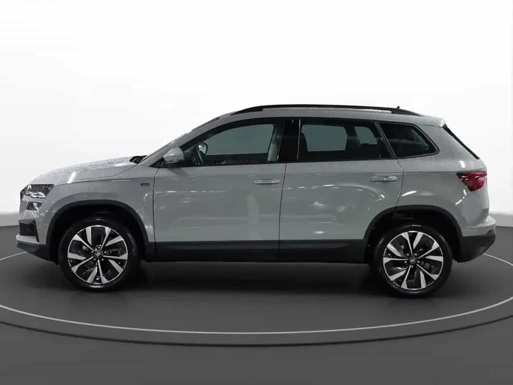 Skoda Karoq Tour Komfort 1,5 l TSI DSG AHK, Infot. ACC null-photo-4