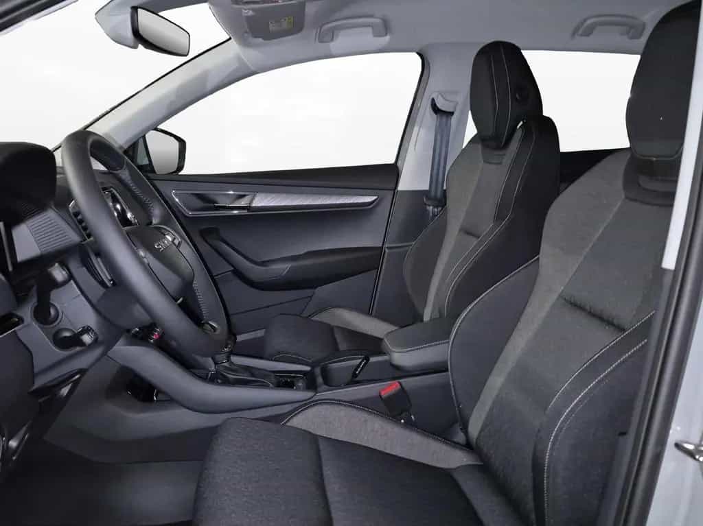 Skoda Karoq Tour Komfort 1,5 l TSI DSG AHK, Infot. ACC null-photo-6