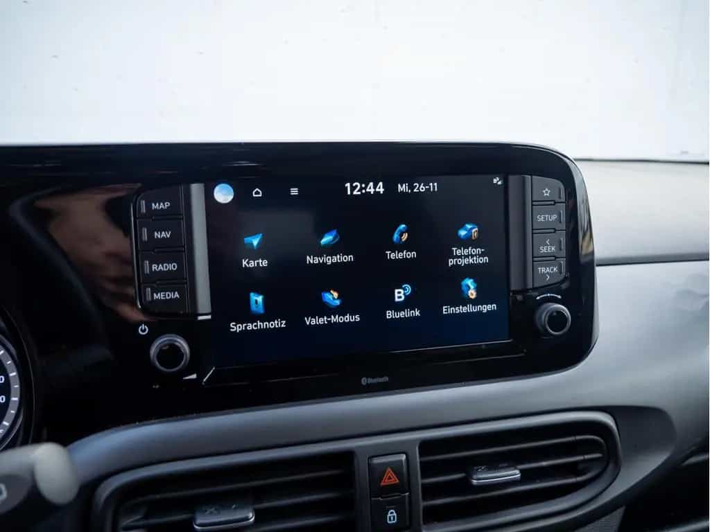 Hyundai i10 1.0 N Line KLIMA SHZ RÜCKFAHRKAMERA NAVI 02/2023-photo-11