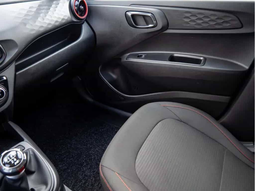 Hyundai i10 1.0 N Line KLIMA SHZ RÜCKFAHRKAMERA NAVI 02/2023-photo-15