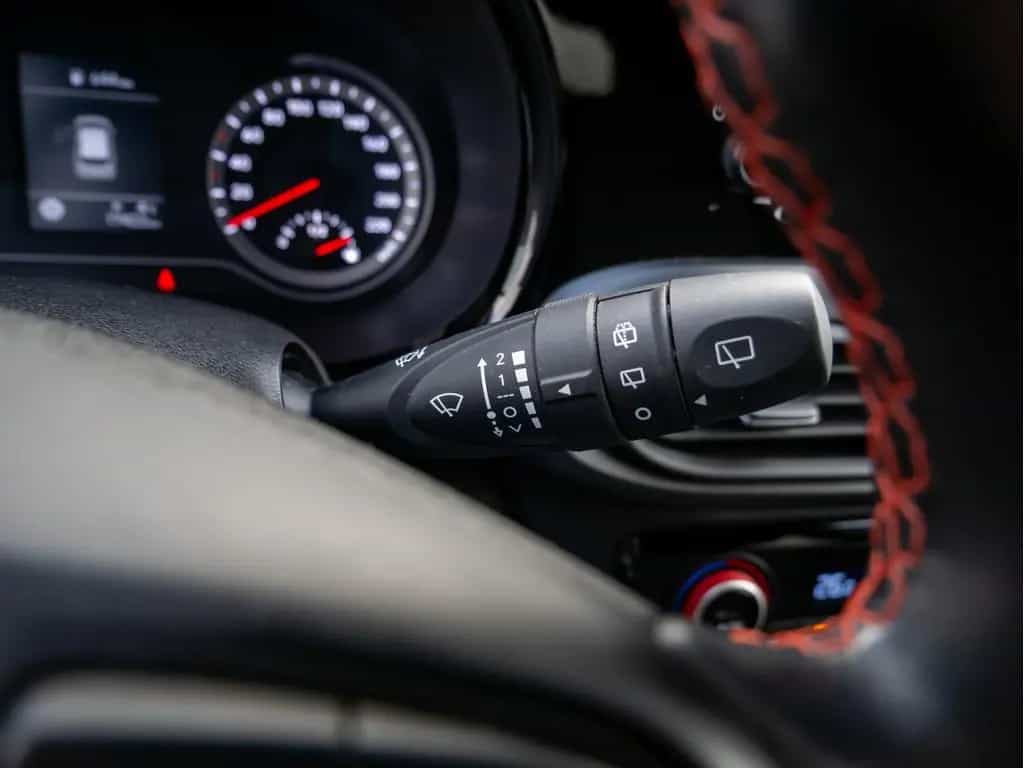 Hyundai i10 1.0 N Line KLIMA SHZ RÜCKFAHRKAMERA NAVI 02/2023-photo-20