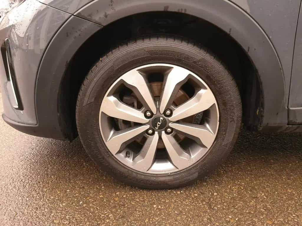 Kia Stonic Vision NAVI KAMERA LED SW SHZ Tempomat 09/2021-photo-5