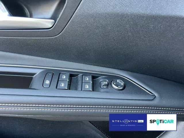 Peugeot 3008 1.2 PureTech 130 GT Aut. LED, Kamera, SHZ 09/2023-photo-19