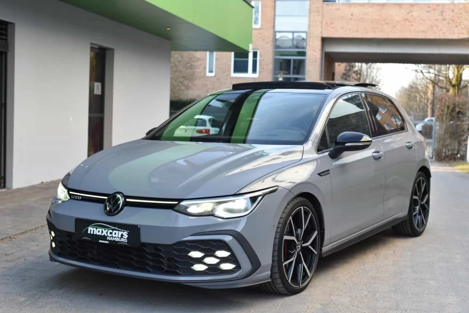 Volkswagen Golf 06/2021-photo-1