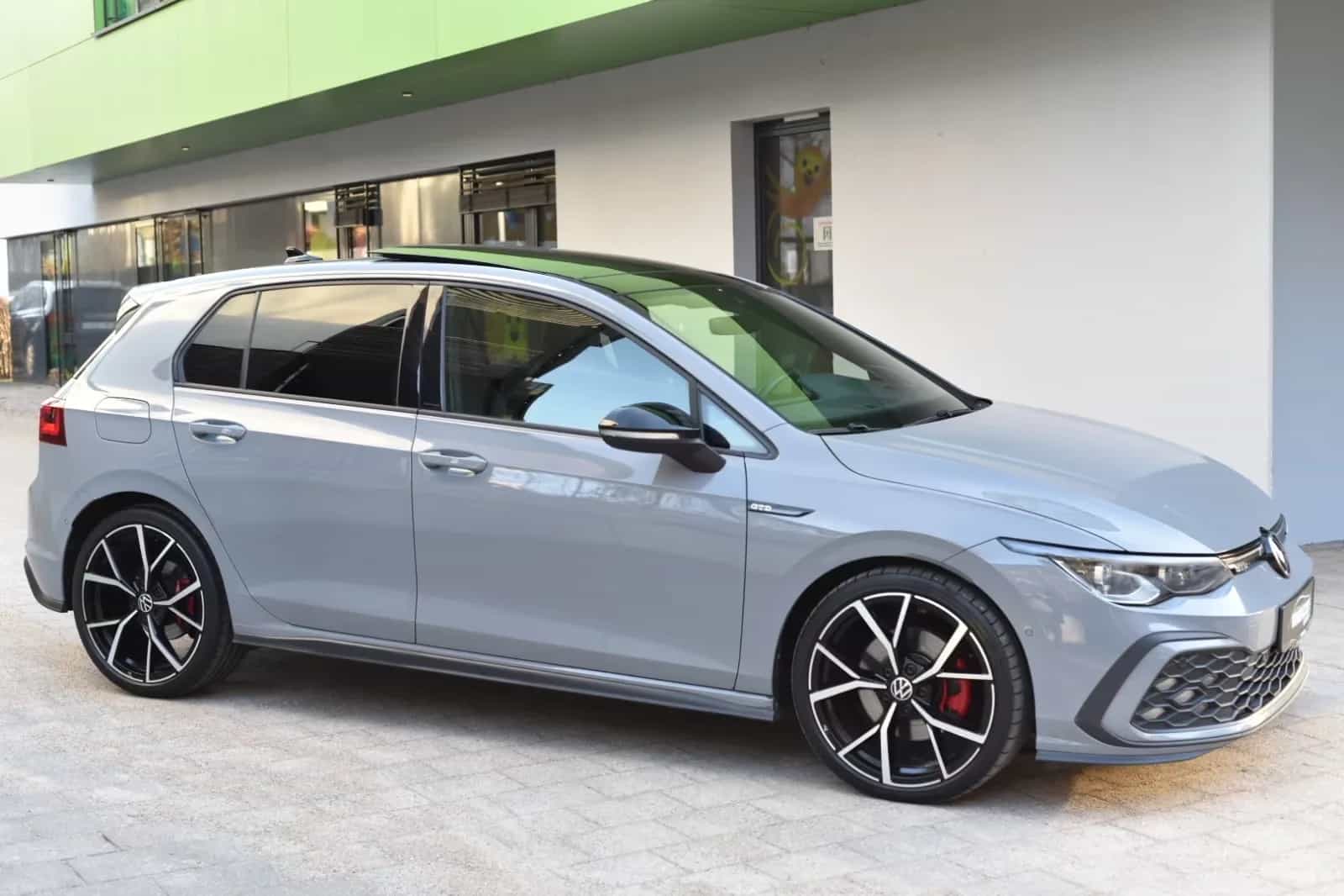 Volkswagen Golf 06/2021-photo-3