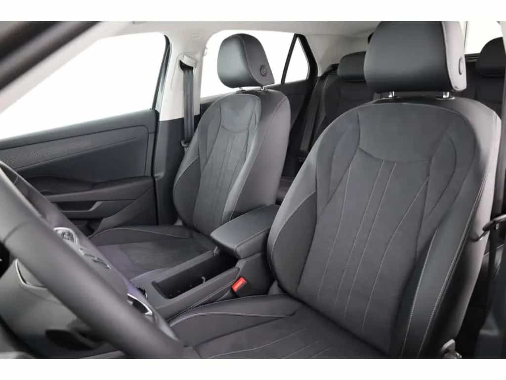 Volkswagen T-Roc 1.5 eTSI OPF Style/Massagesitze/Navi null-photo-10