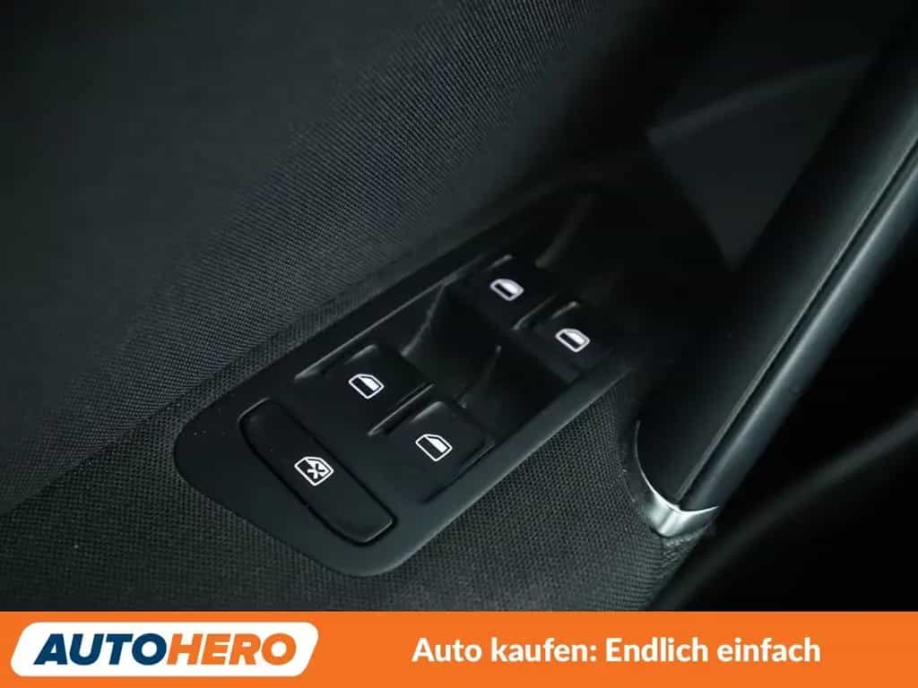 Volkswagen Golf VII 1.4 TSI Lounge BlueMotion Tech.*TEMPO* 06/2015-photo-24