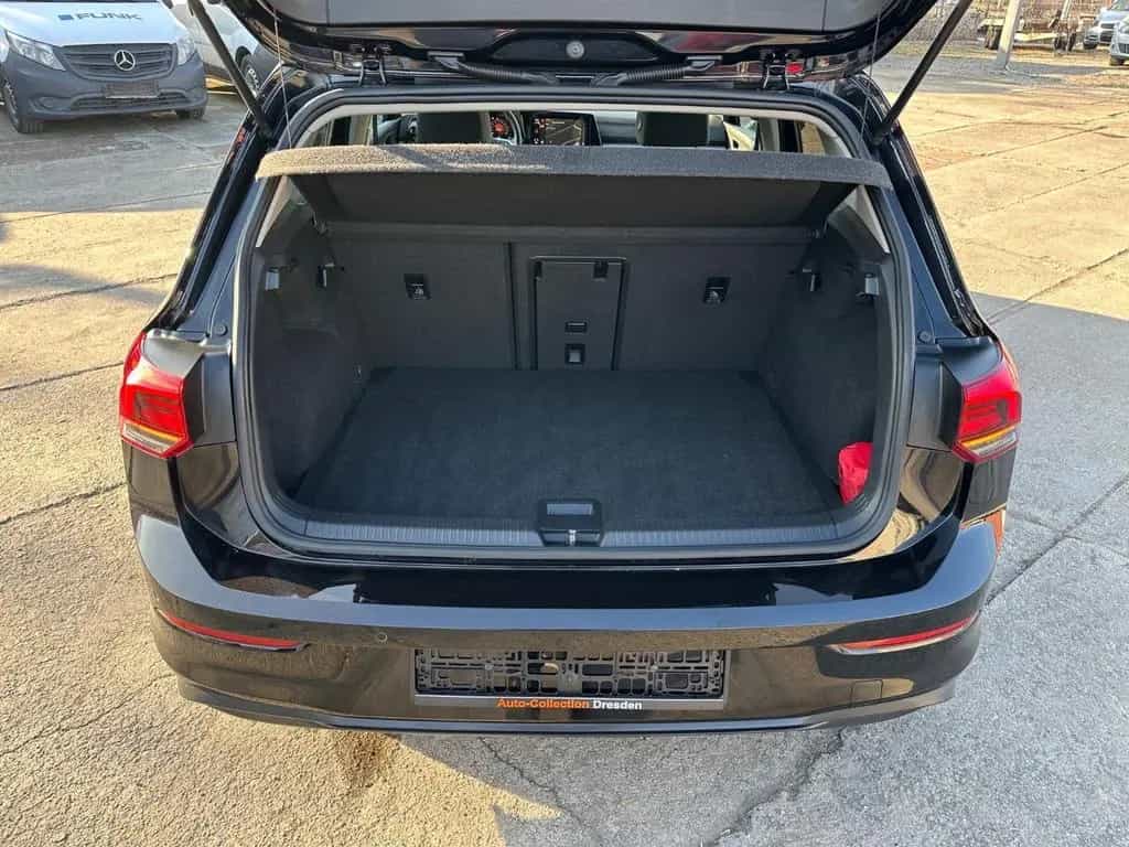 Volkswagen Golf VIII Life 1,5 Ltr.-96 kW 16V TSI ACT 06/2020-photo-11