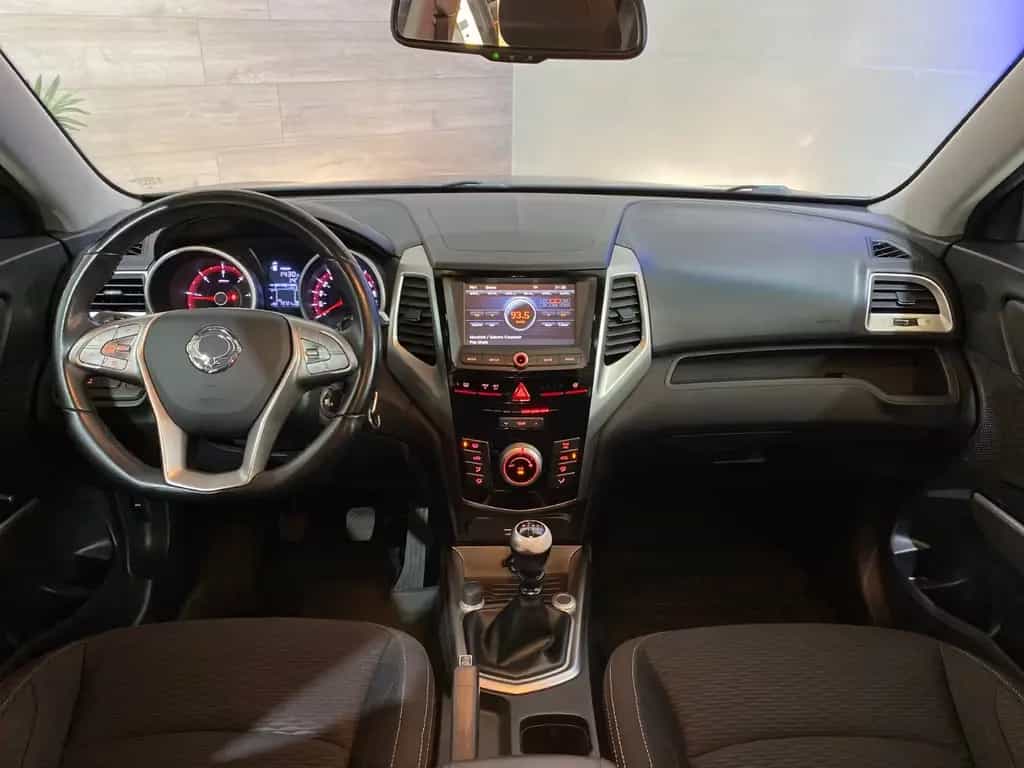 Ssangyong Tivoli 1.6 e-XDi 160 QUARTZ 2WD+Kamera 06/2017-photo-17