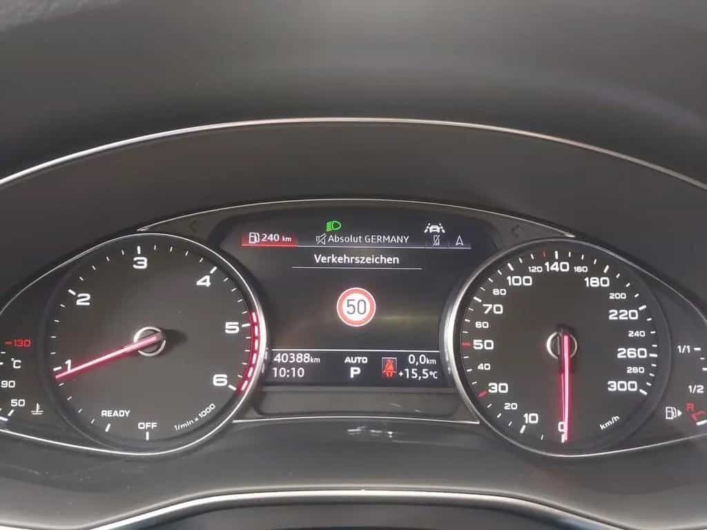 Audi 2023 - A6 FAMILIEN-SPORTKOMBI S-TRONIC 40.000 KM 11/2022-photo-14