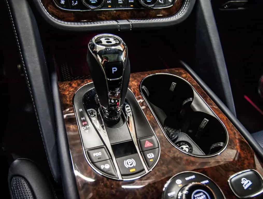 Bentley Bentayga 4.0 V8 Azure 4WD Autom. 11/2022-photo-20