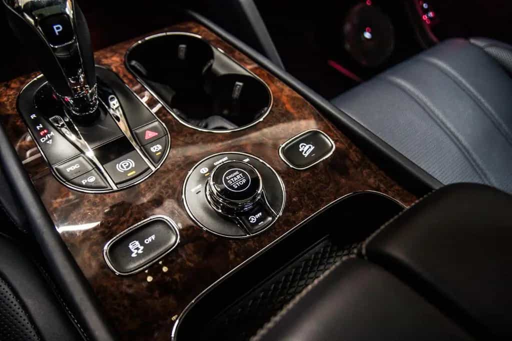Bentley Bentayga 4.0 V8 Azure 4WD Autom. 11/2022-photo-21