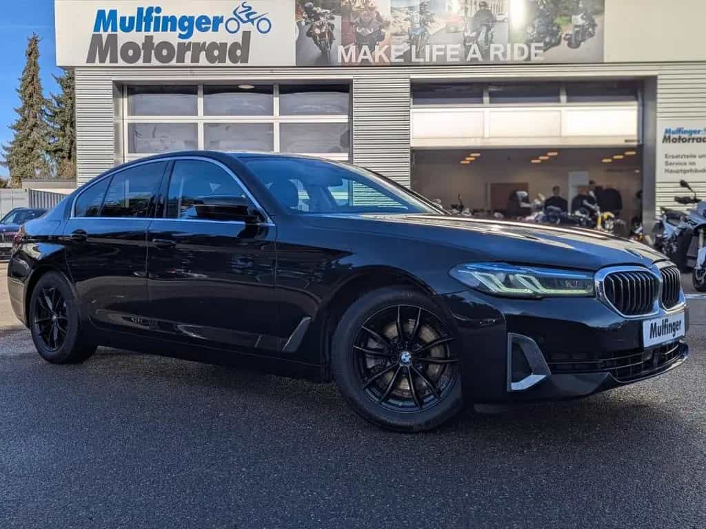 BMW 5 Series 520d Sports.Leder HUD ACC Kamera Laser HiFi AHK 03/2022-photo-2
