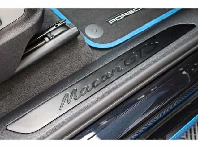 Porsche Macan GTS Individual Bicolor Matrix Panorama Sta 12/2020-photo-21
