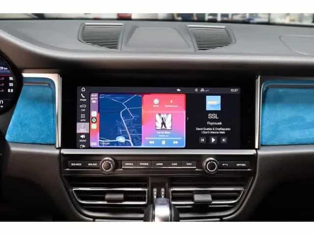 Porsche Macan GTS Individual Bicolor Matrix Panorama Sta 12/2020-photo-25