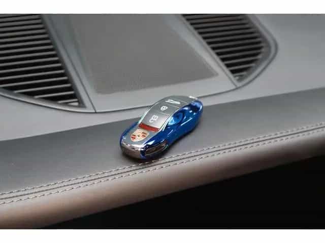 Porsche Macan GTS Individual Bicolor Matrix Panorama Sta 12/2020-photo-35