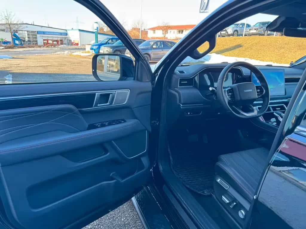 Foton 4 Ultra PICK UP 4X4 Mild-Hybrid(48V) LED LEDER null-photo-13