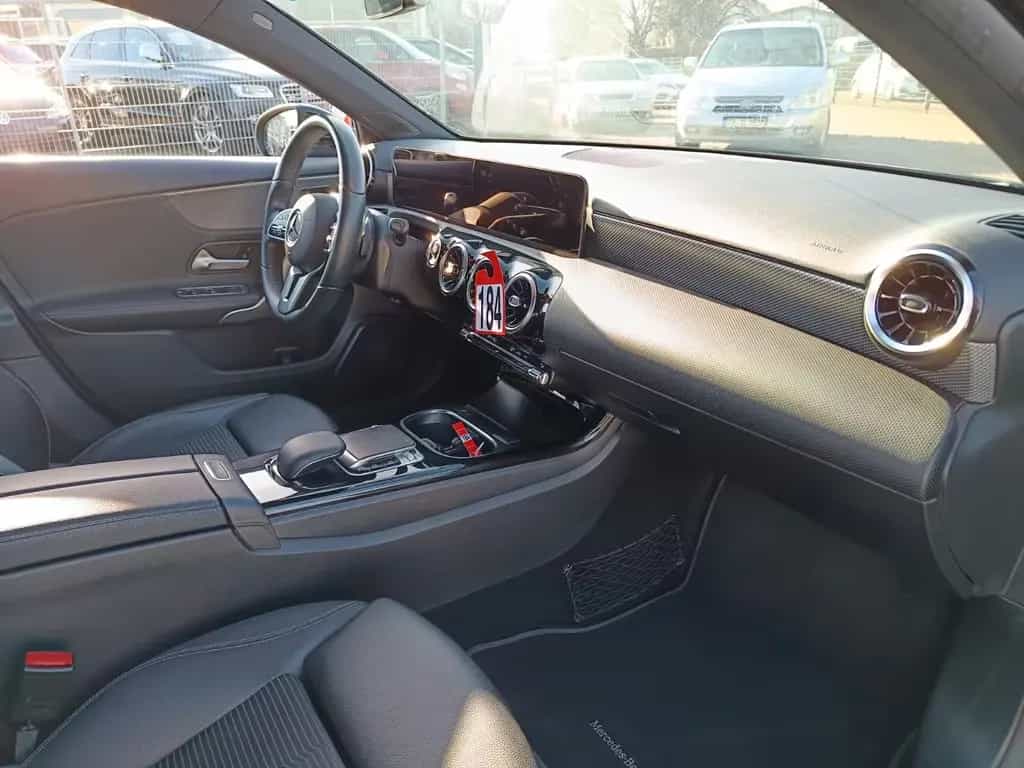 Mercedes-Benz A-Class Navigation 12/2019-photo-13