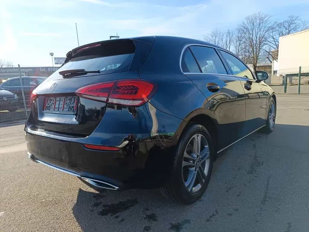 Mercedes-Benz A-Class Navigation 12/2019-photo-4