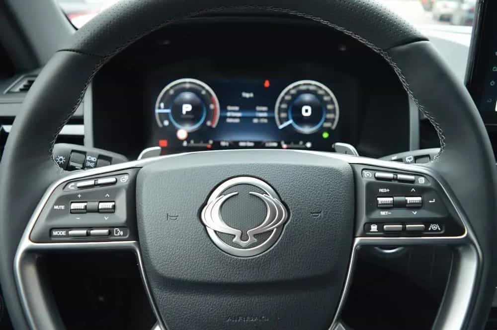 KGM Rexton 2.2 e-XDi Lux AWD *360+Sperre+LED+ACC+SD* 01/2026-photo-17