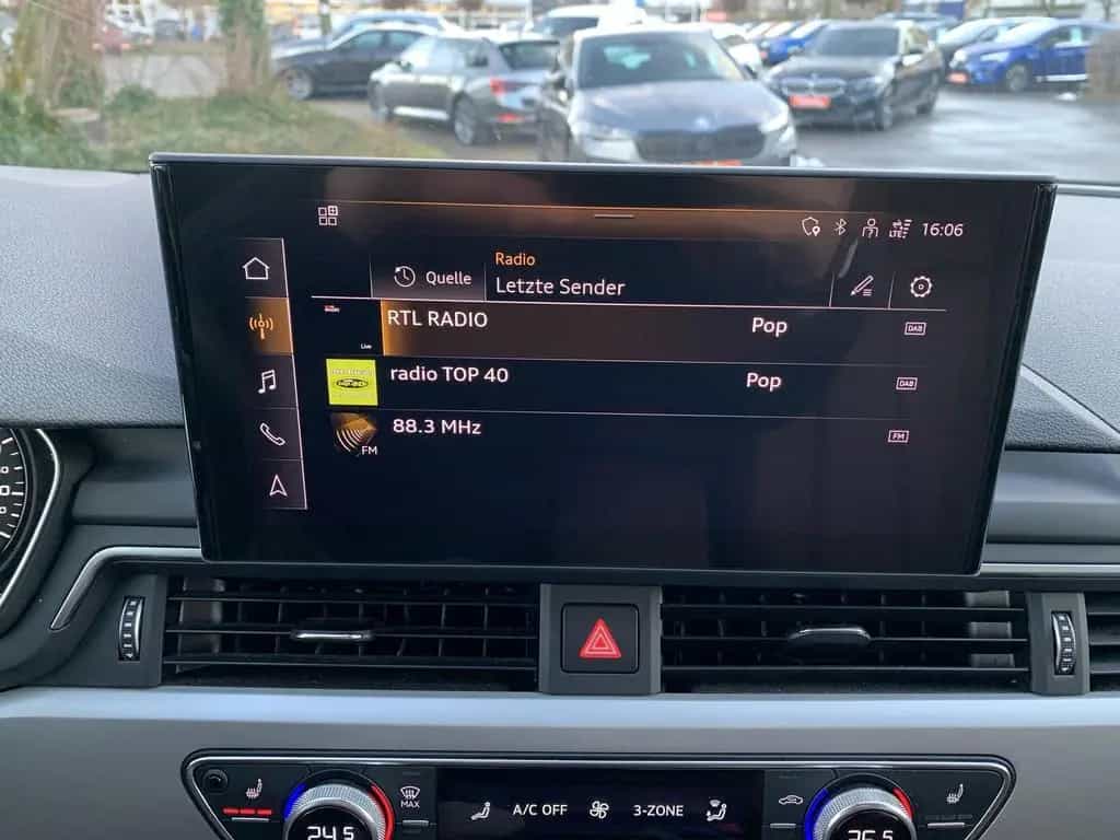 Audi A4 Avant 40 TDI HUD+NAVI+AHK+LEDER+PDC 01/2021-photo-24