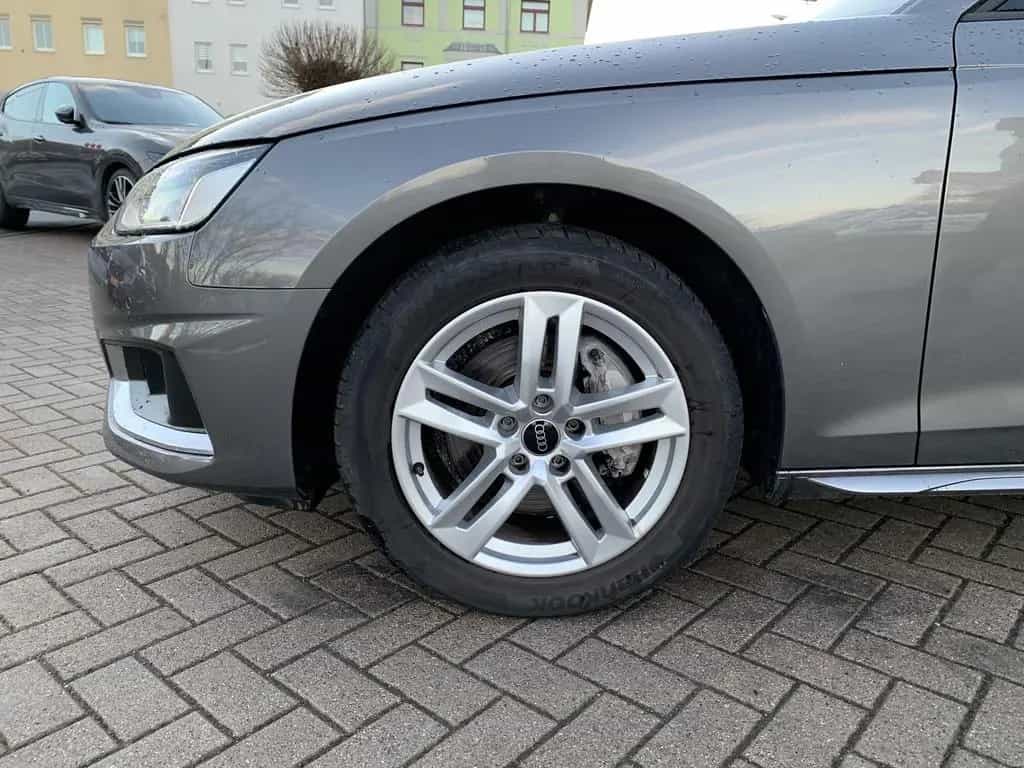Audi A4 Avant 40 TDI HUD+NAVI+AHK+LEDER+PDC 01/2021-photo-28