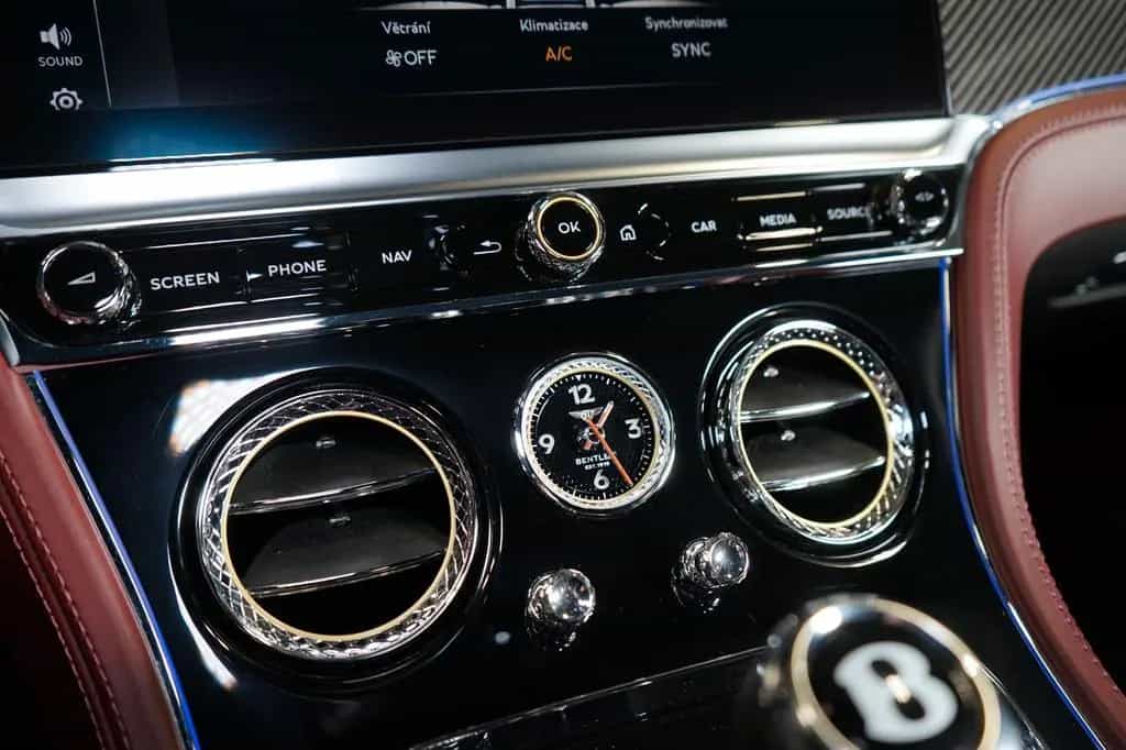 Bentley Continental W12 SPEED*NIAM*NIGHT-V*CERAMIC*CARBON 04/2022-photo-31