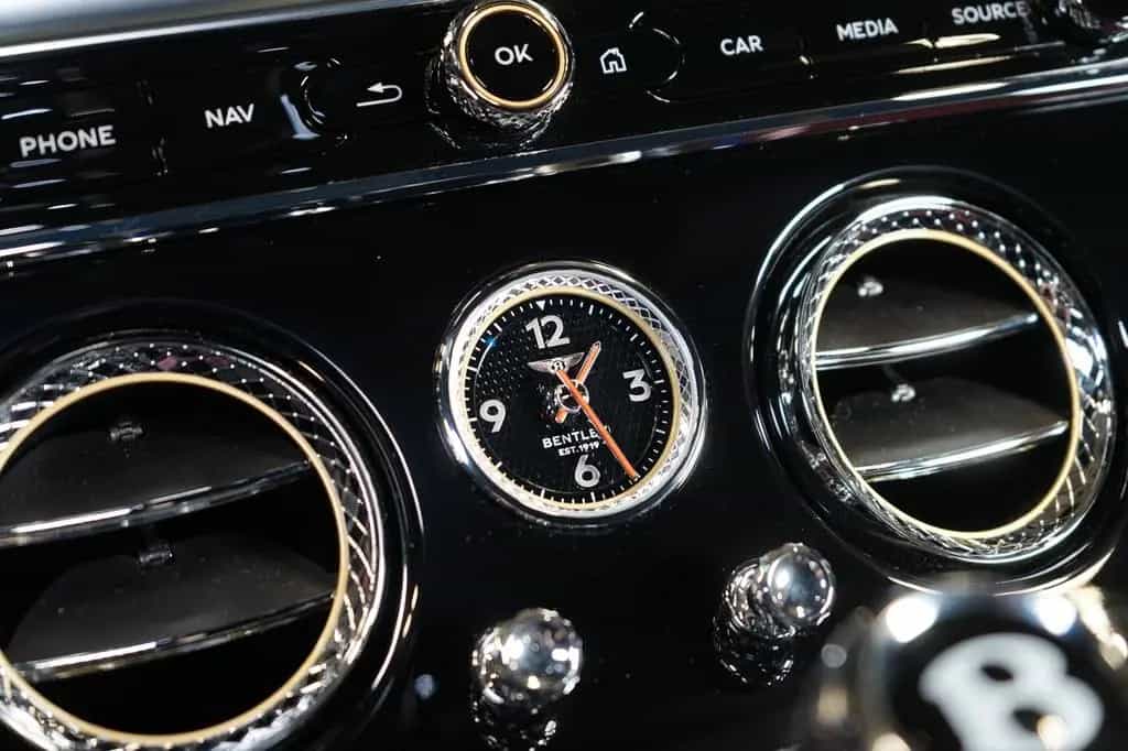Bentley Continental W12 SPEED*NIAM*NIGHT-V*CERAMIC*CARBON 04/2022-photo-32