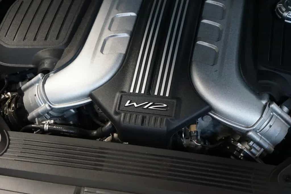 Bentley Continental W12 SPEED*NIAM*NIGHT-V*CERAMIC*CARBON 04/2022-photo-47