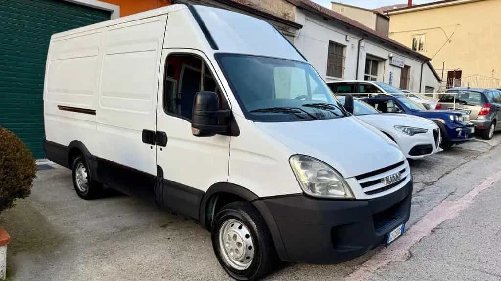 Iveco Ecodaily 35 S 2.3 mjt 107cv FURGONE 04/2011-photo-3