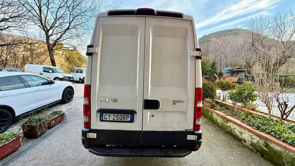 Iveco Ecodaily 35 S 2.3 mjt 107cv FURGONE 04/2011-photo-5
