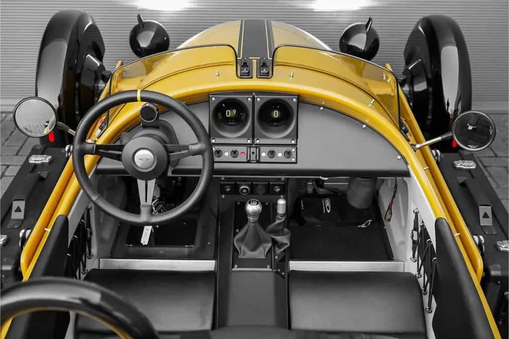 Morgan SUPER 3 Full Options Luggage Racks 11/2022-photo-1