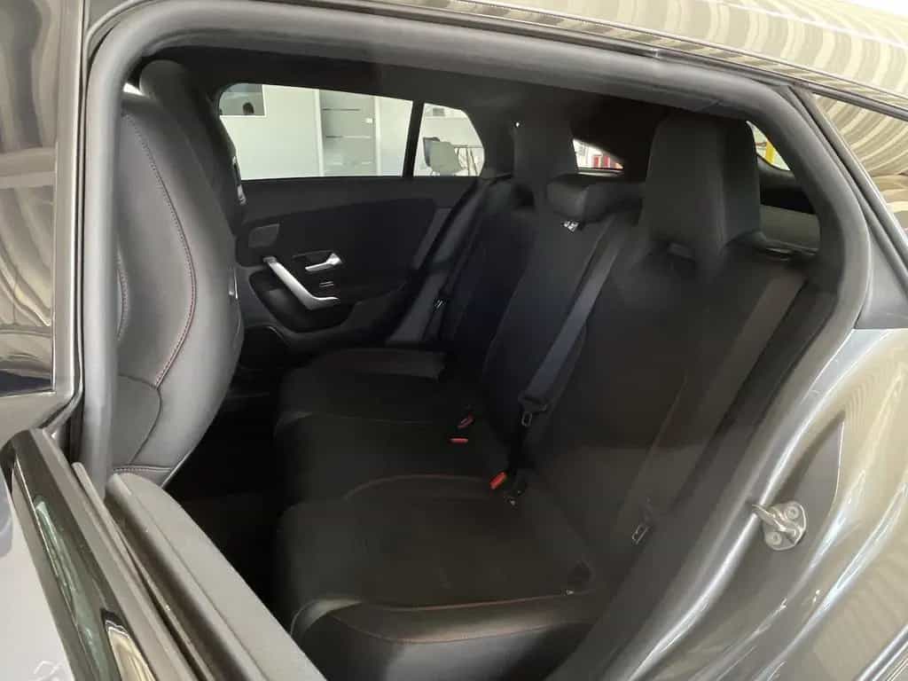 Mercedes-Benz CLA-Class 200 Shooting Brake AMG-Paket Kamera Pano LED 08/2019-photo-11