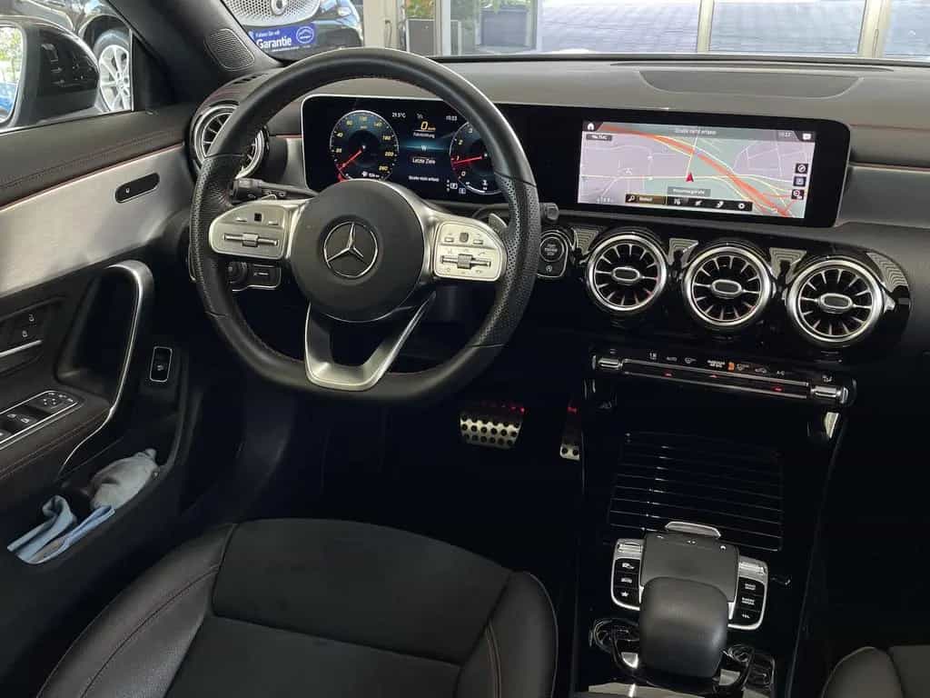 Mercedes-Benz CLA-Class 200 Shooting Brake AMG-Paket Kamera Pano LED 08/2019-photo-15