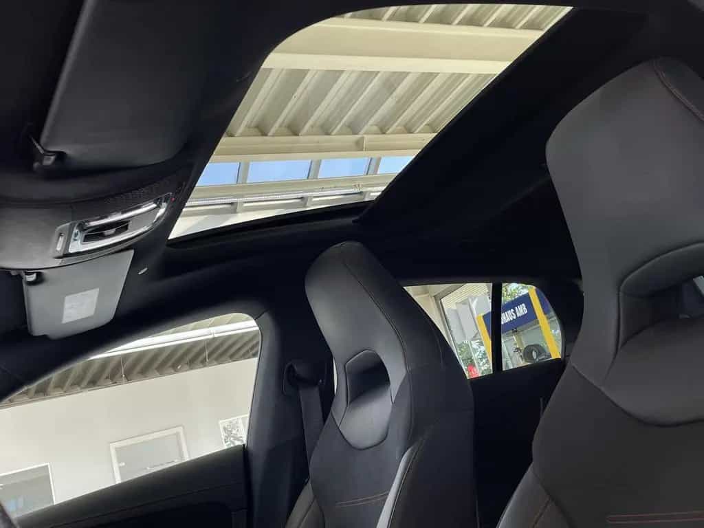 Mercedes-Benz CLA-Class 200 Shooting Brake AMG-Paket Kamera Pano LED 08/2019-photo-16