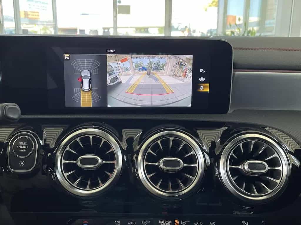 Mercedes-Benz CLA-Class 200 Shooting Brake AMG-Paket Kamera Pano LED 08/2019-photo-17