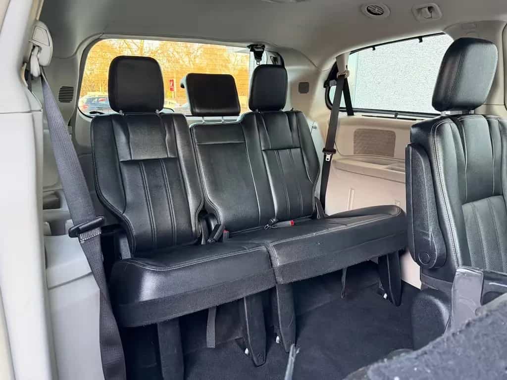 Lancia Voyager Gold 7.Sitzer-el.Schiebetüren-TV-4xShz- 01/2012-photo-11